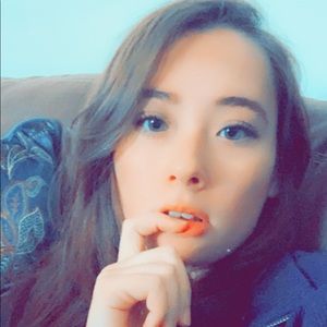 Meet your Posher, Kaitlin